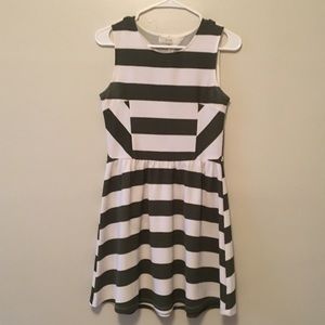 White and green cocktail dress